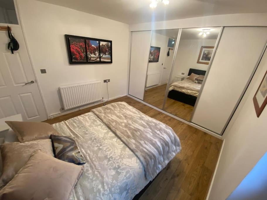 London City Retreat Escape In Oval - Elephant & Castle Eksteriør bilde